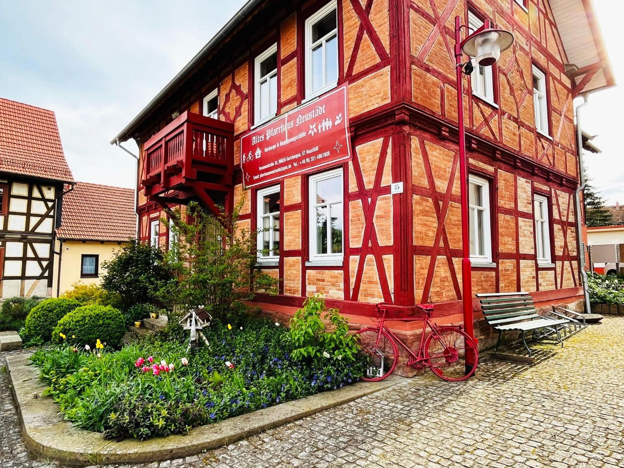 Altes Pfarrhaus Neustaedt 호텔 Neustadt  외부 사진